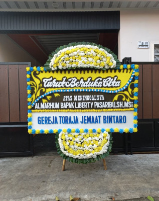 Papan Bunga Duka di Adimulyo
