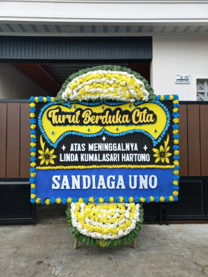 Papan Bunga Duka di Adimulyo